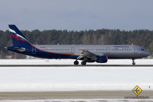 Airbus A321-211